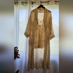 Vintage La Vie En Rose Evening Wear Robe & Nightgown